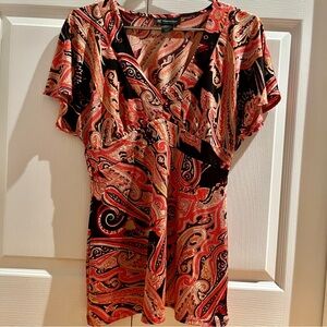 Paisley V-Neck Black-Pink Coral Top